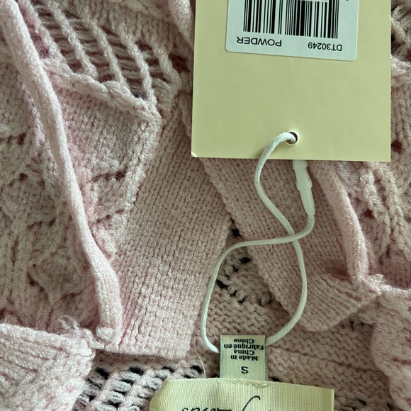 Sweater - Picture 3 of 3